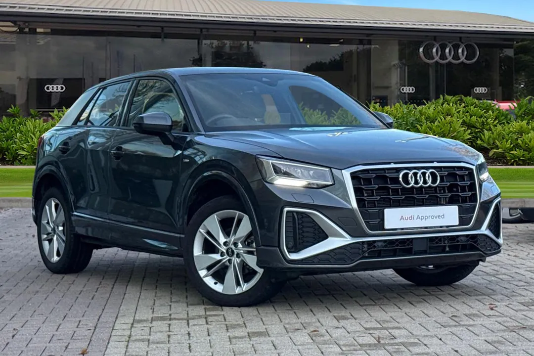 Audi Q2 video thumbnail