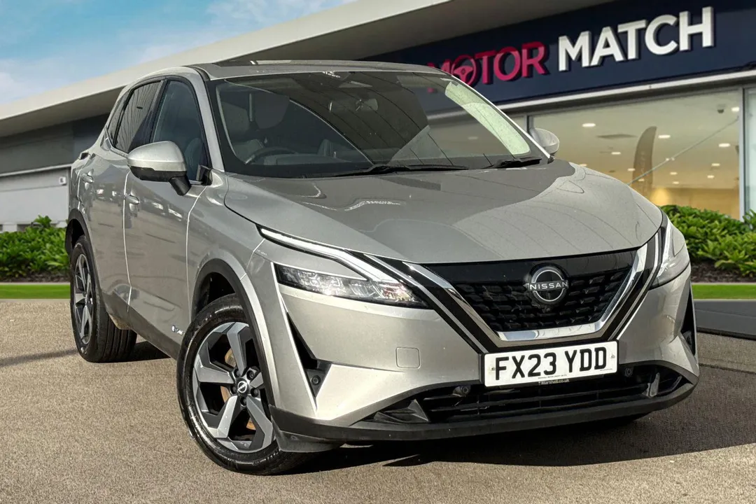 Nissan Qashqai video thumbnail