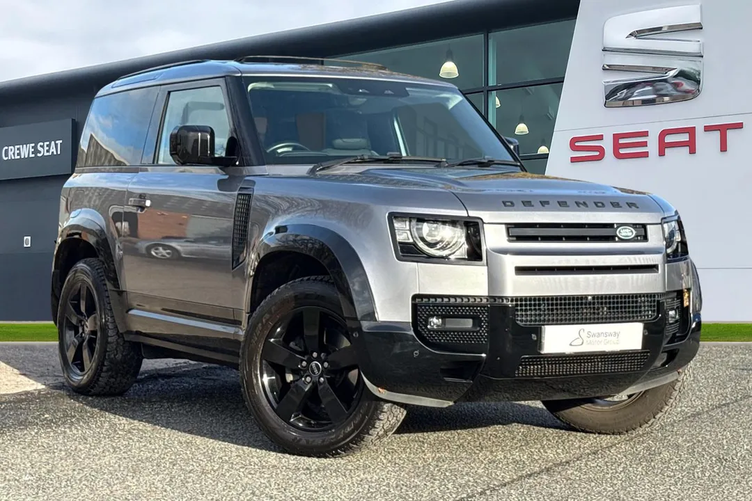 Land Rover Defender 90 video thumbnail