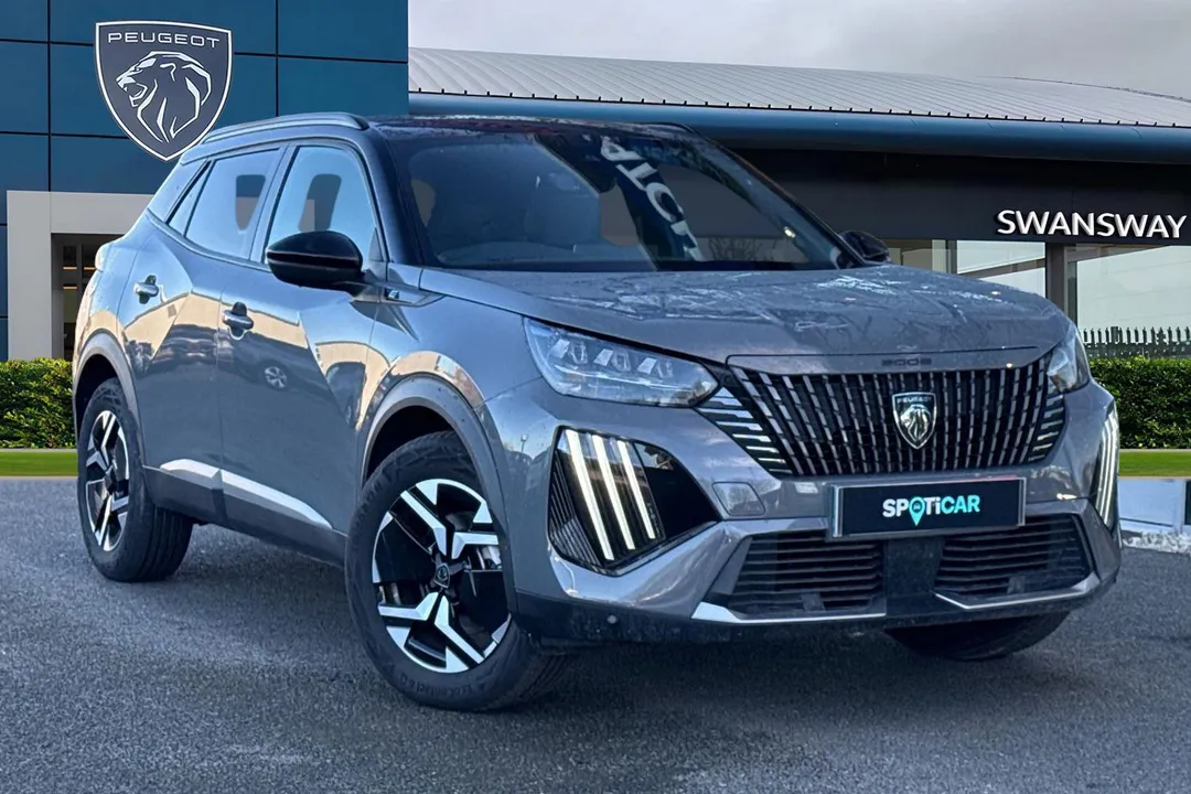 PEUGEOT e-2008 video thumbnail