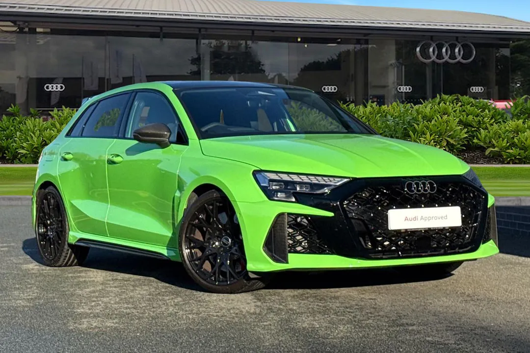 Audi RS 3 video thumbnail