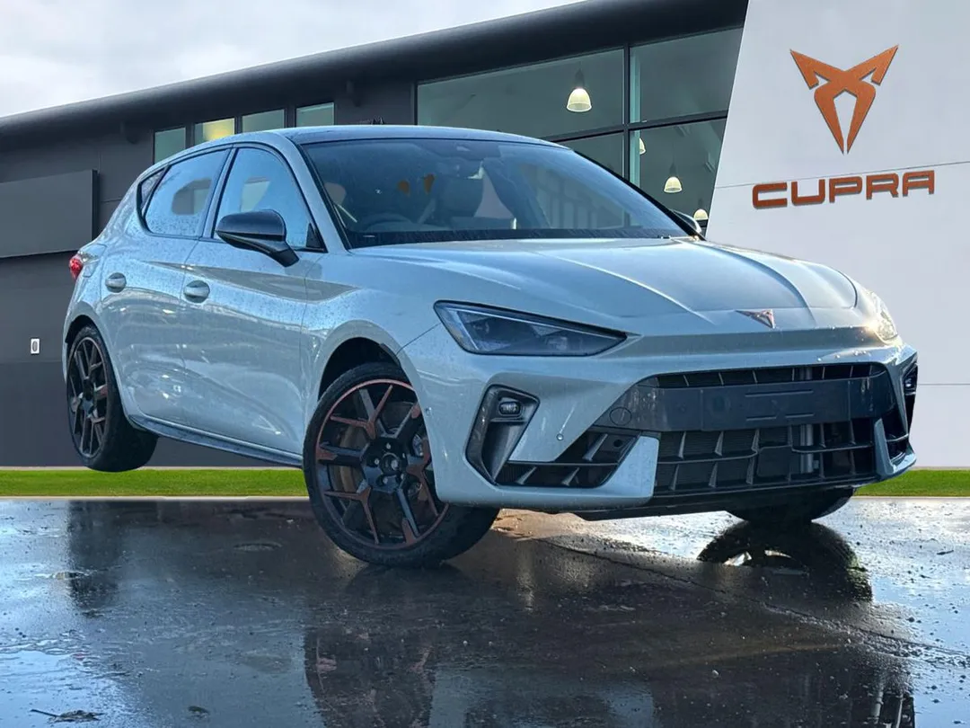 CUPRA Leon video thumbnail