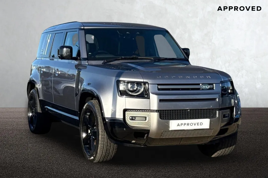 Land Rover Defender 110 video thumbnail