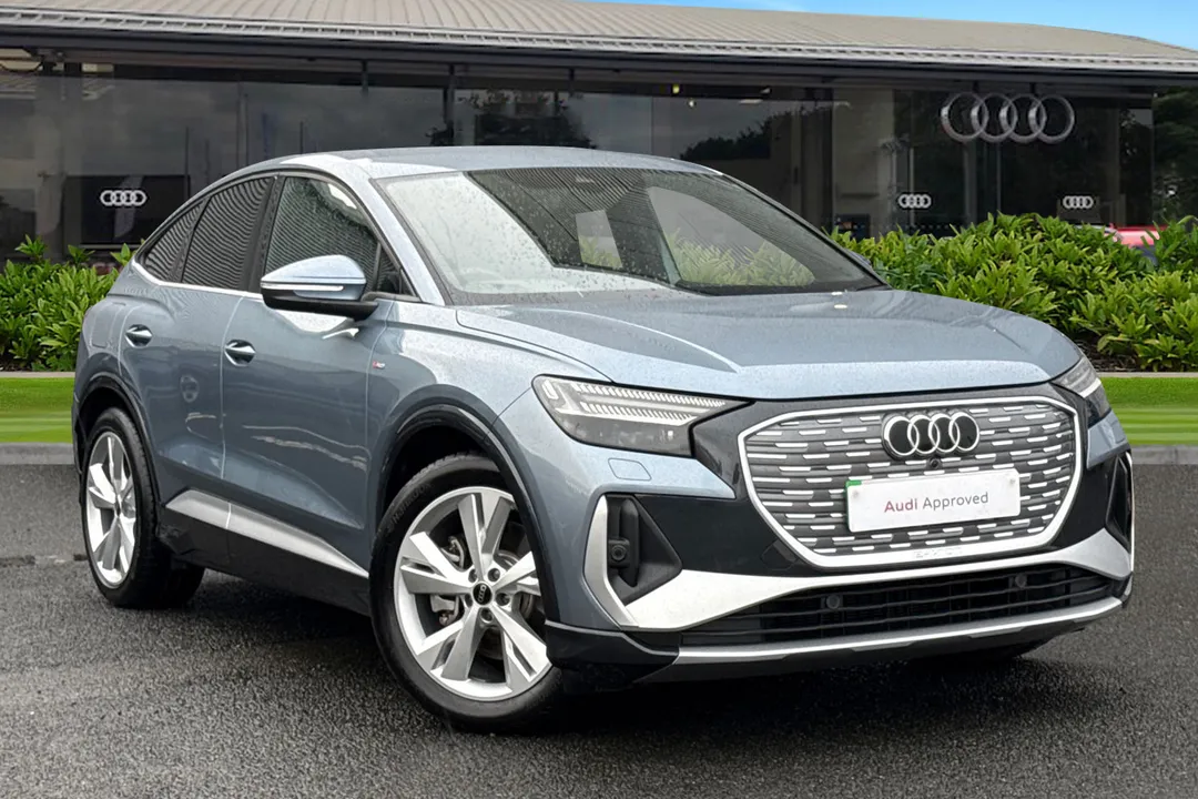 Audi Q4 e-tron video thumbnail