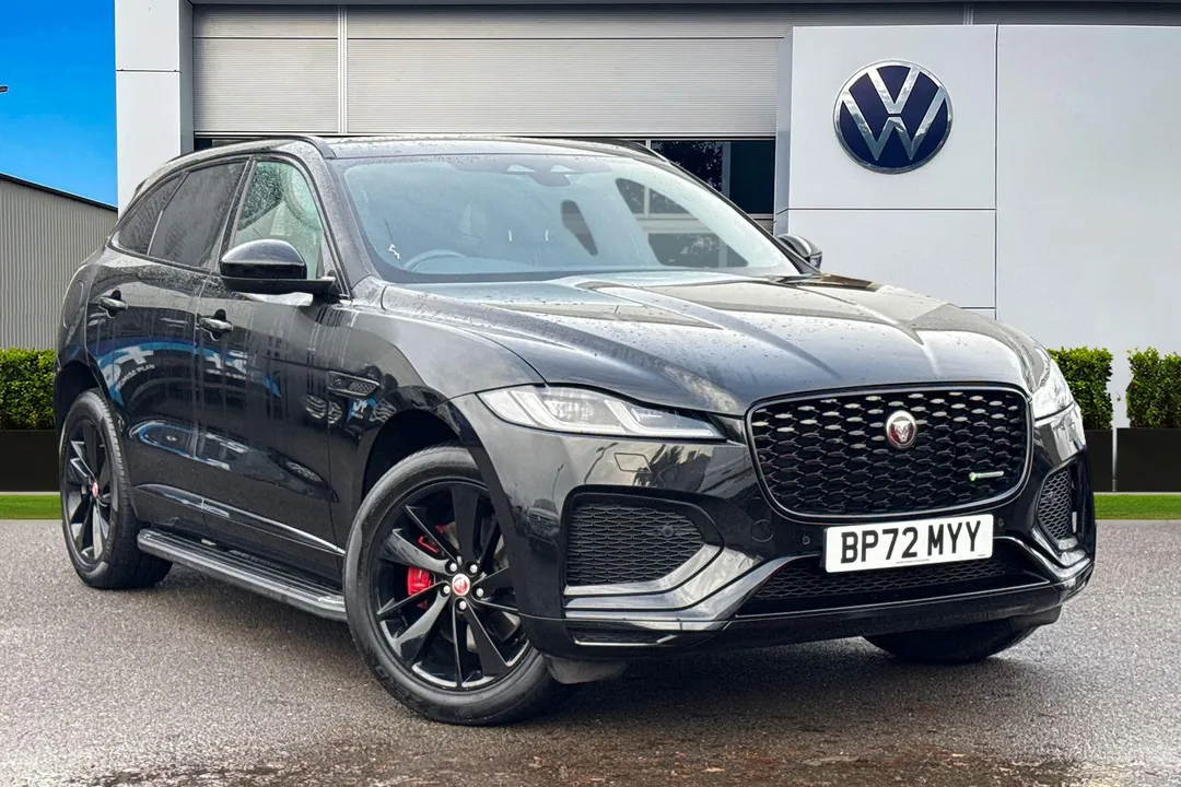 Jaguar F-Pace video thumbnail