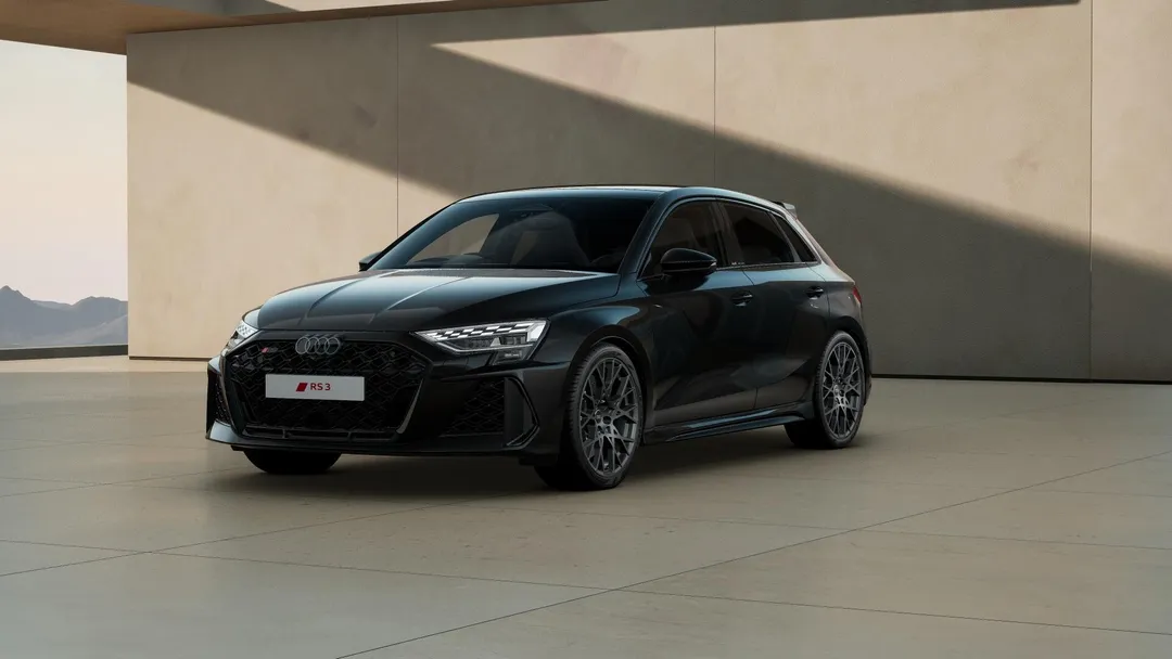 Audi RS 3 video thumbnail