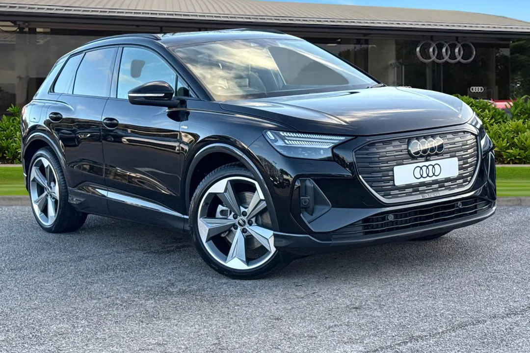 Audi Q4 e-tron video thumbnail