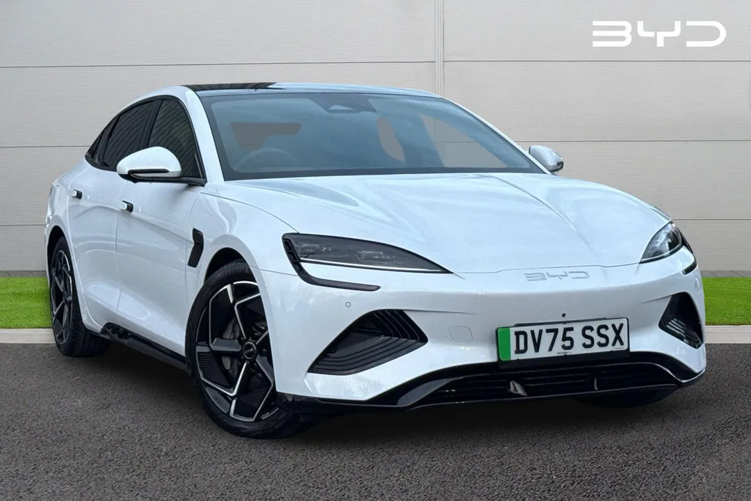 BYD SEAL video thumbnail