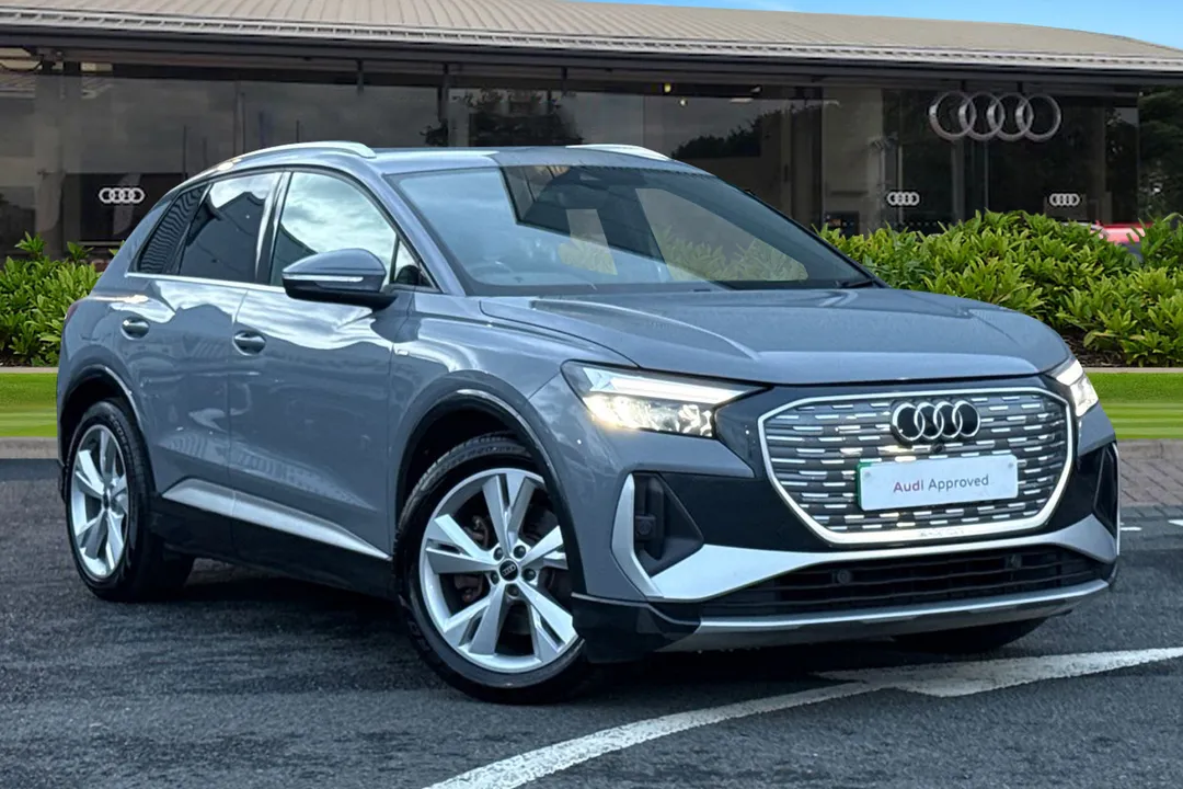 Audi Q4 e-tron video thumbnail