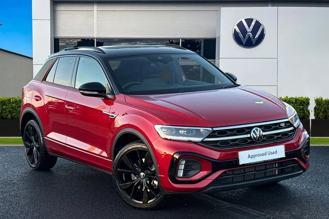 Volkswagen T-Roc video thumbnail