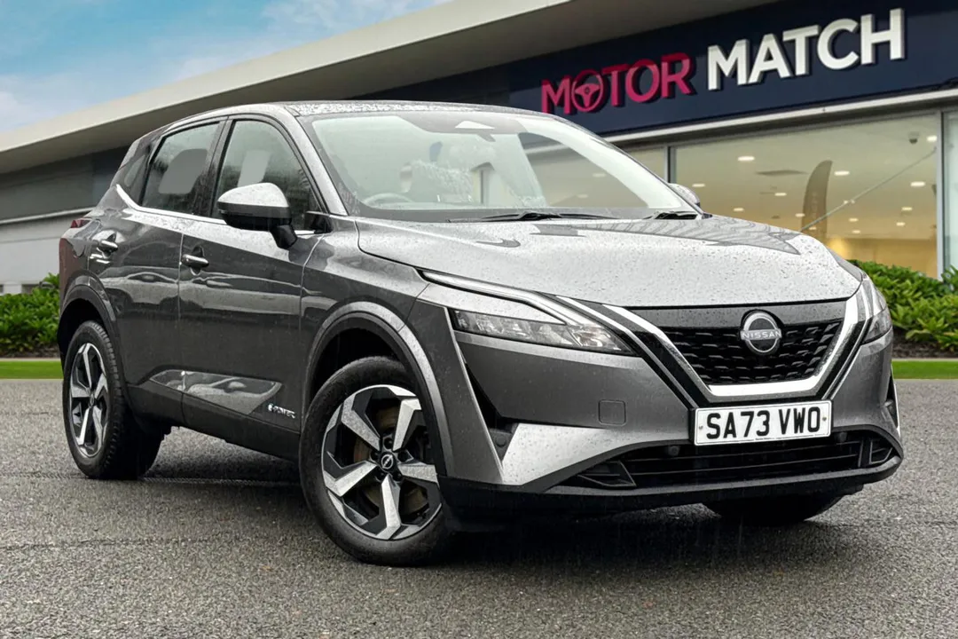 Nissan Qashqai video thumbnail