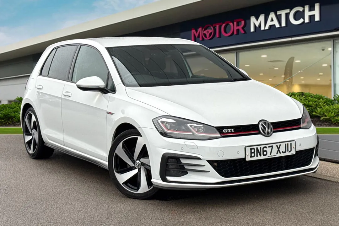 Volkswagen Golf video thumbnail