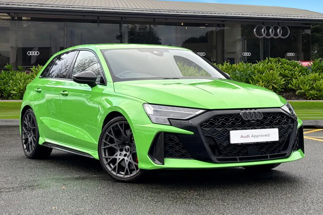 Audi RS 3 video thumbnail