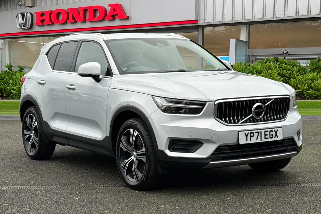 Volvo Xc40 video thumbnail