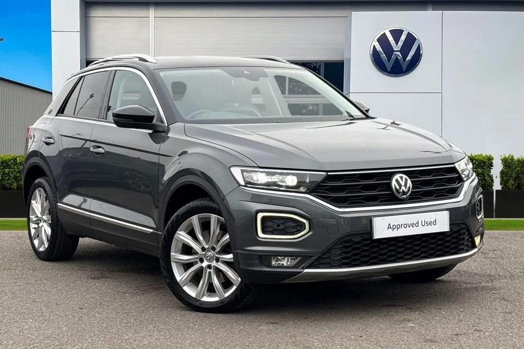 Volkswagen T-Roc video thumbnail