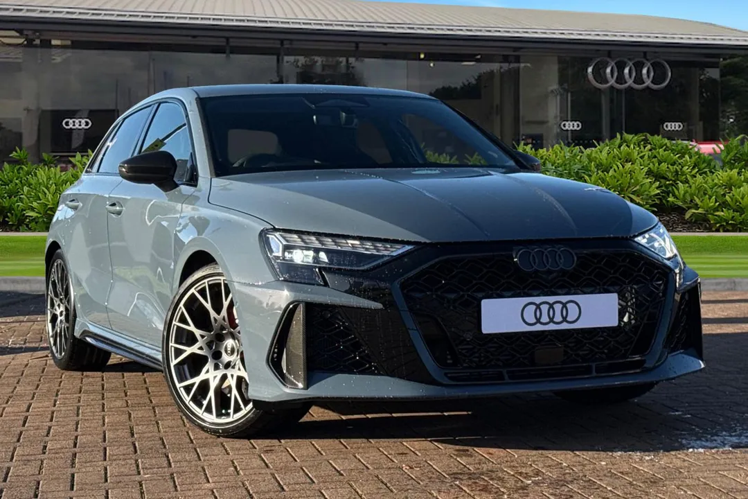 Audi RS 3 video thumbnail