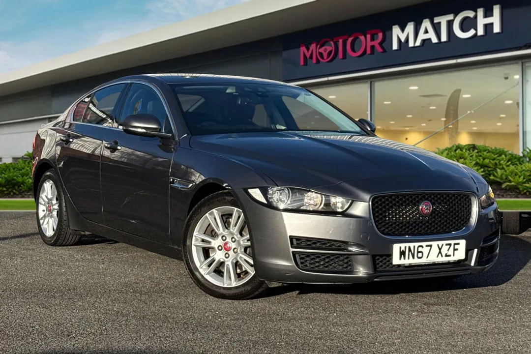Jaguar XE video thumbnail