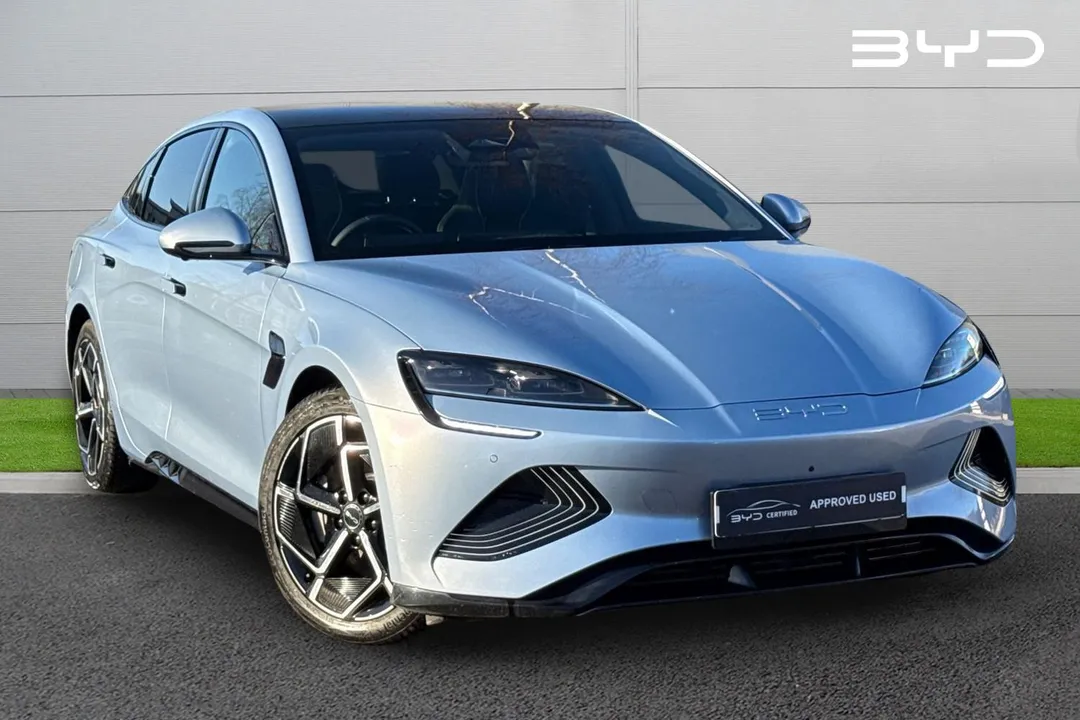 BYD SEAL video thumbnail