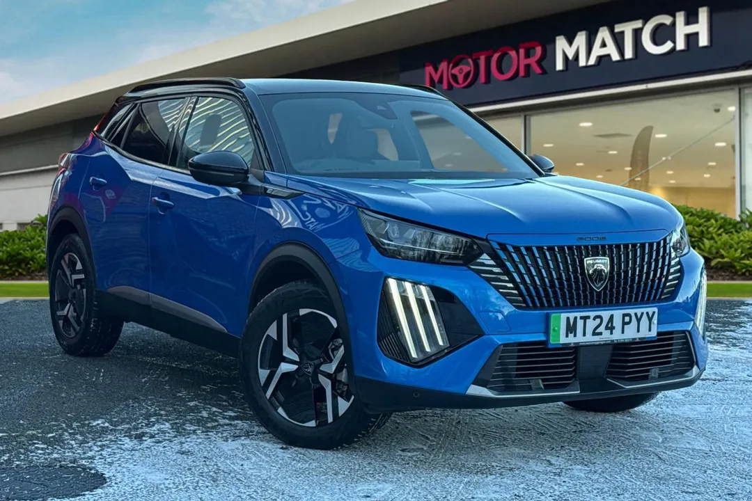 PEUGEOT e-2008 video thumbnail