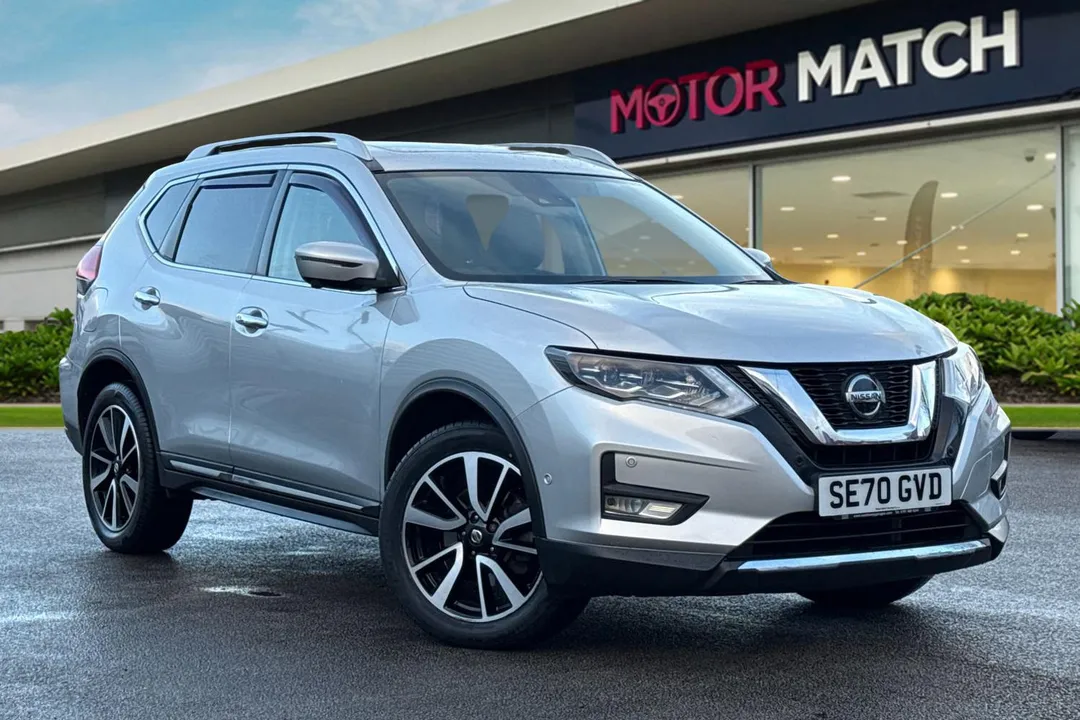 Nissan X-Trail video thumbnail