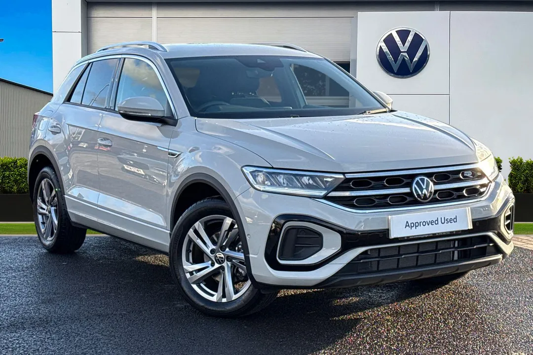 Volkswagen T-Roc video thumbnail