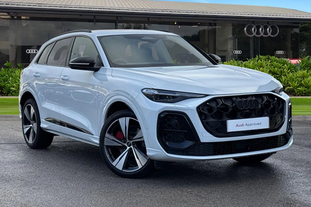 Audi Q5 video thumbnail