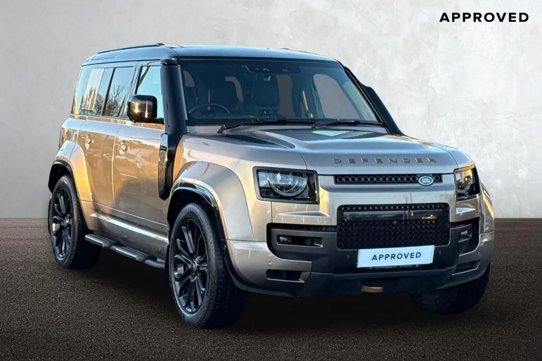 Land Rover Defender 110 video thumbnail