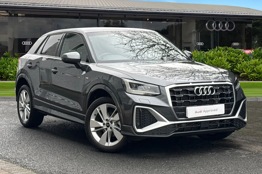 Audi Q2 video thumbnail