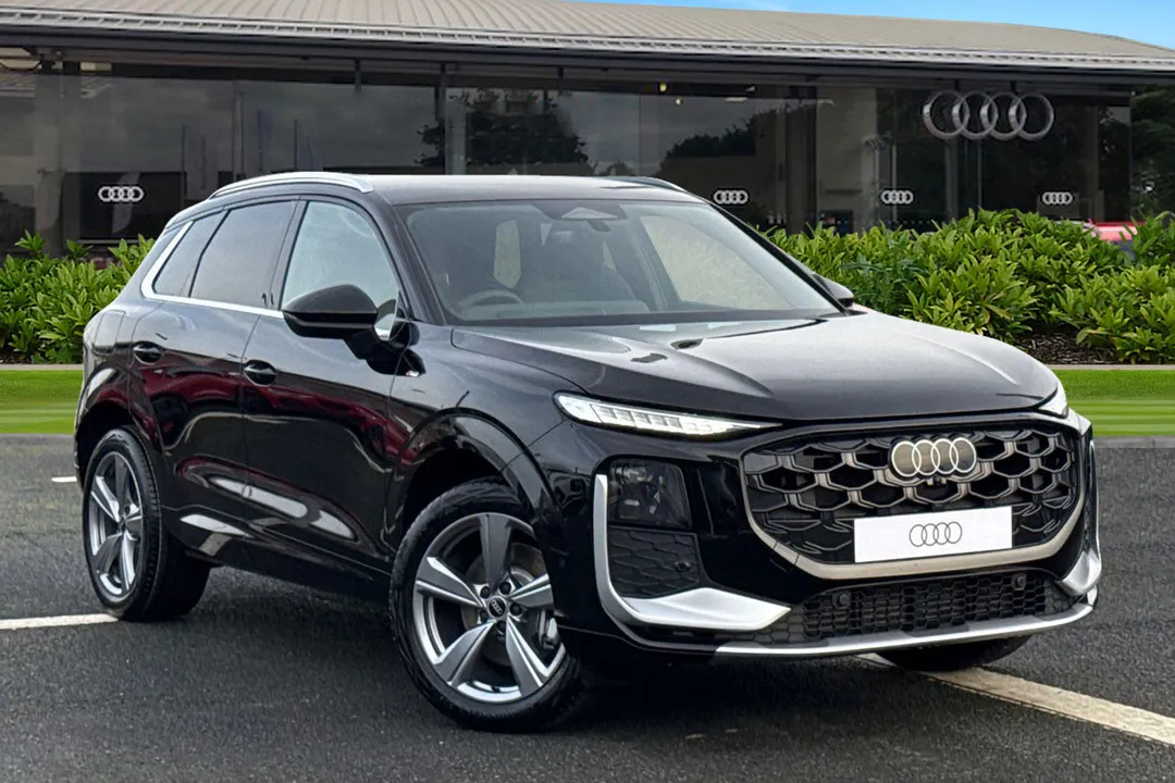 Audi Q3 video thumbnail