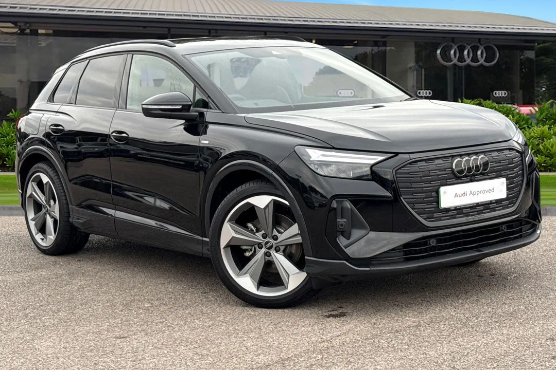Audi Q4 e-tron video thumbnail