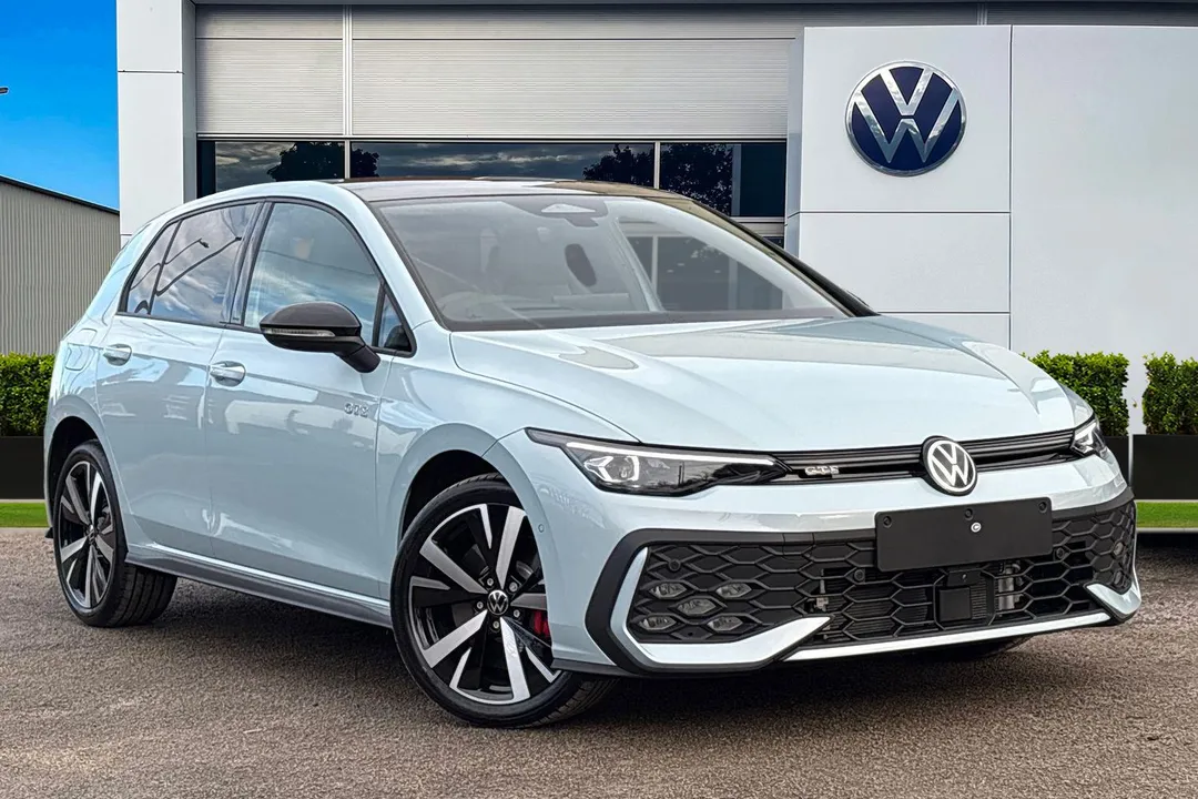 Volkswagen Golf video thumbnail