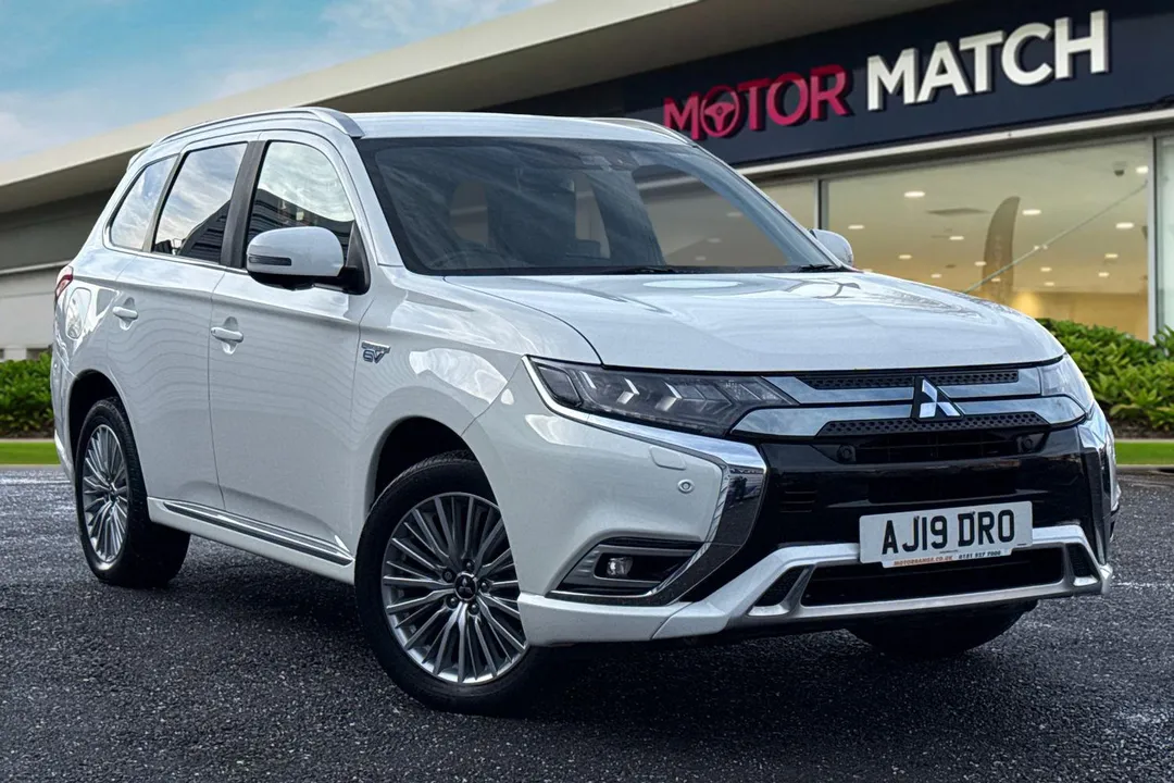 Mitsubishi Outlander video thumbnail