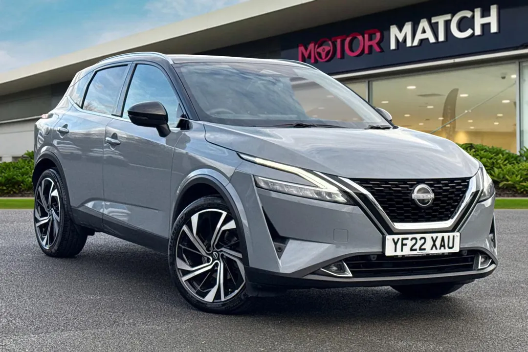 Nissan Qashqai video thumbnail