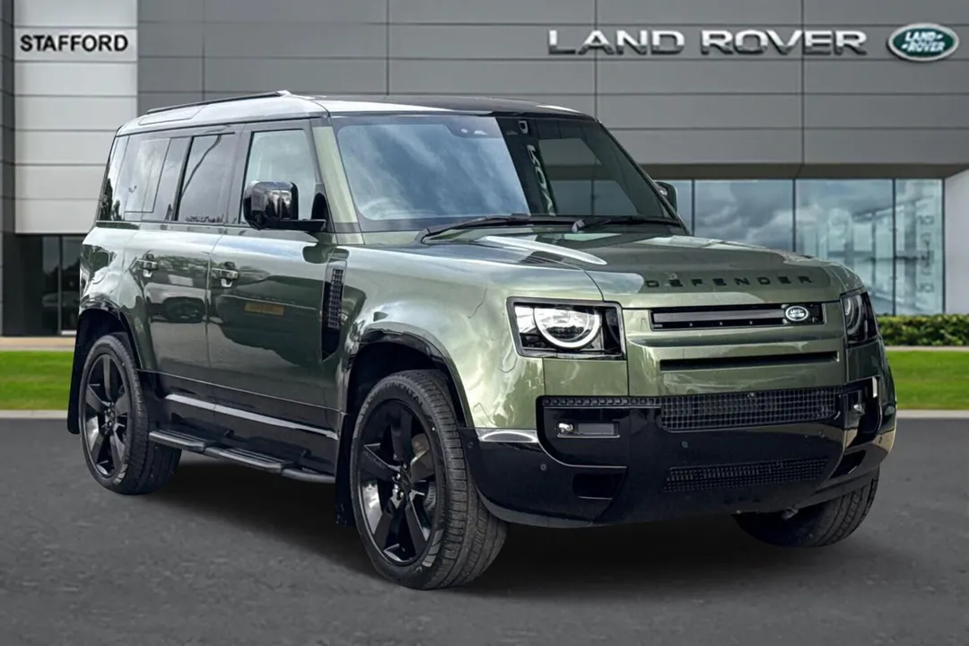 Land Rover Defender video thumbnail