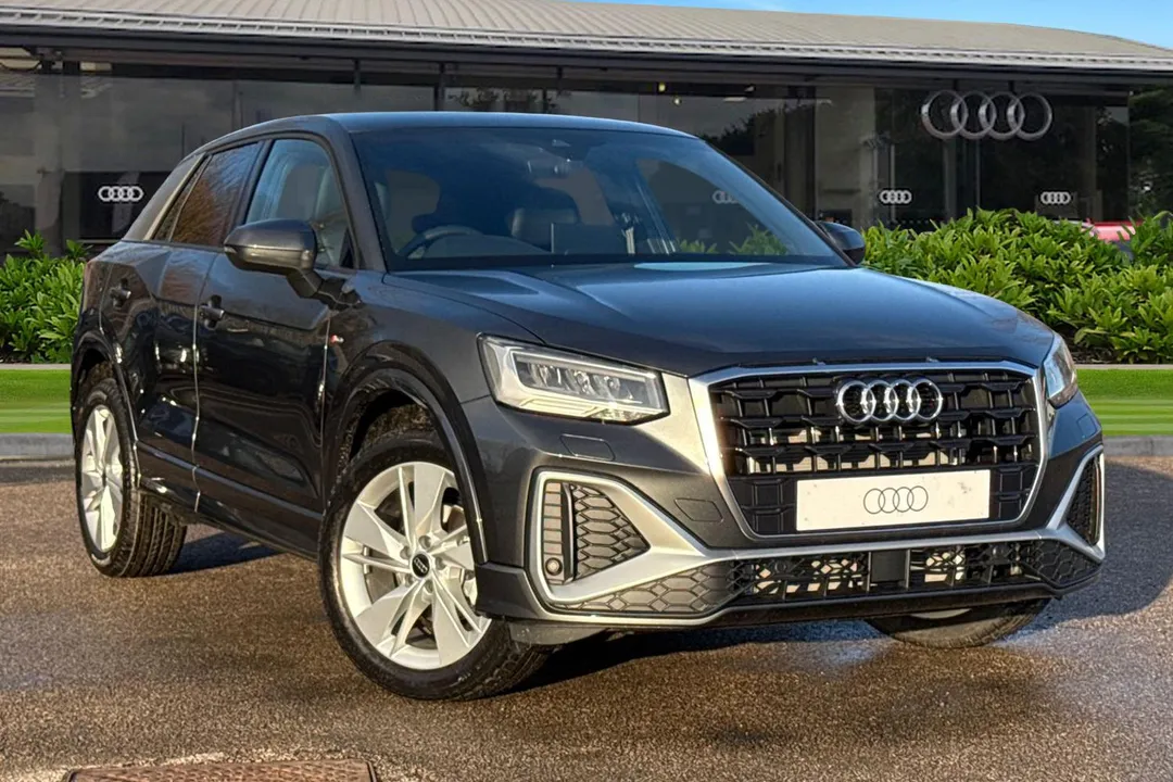 Audi Q2 video thumbnail