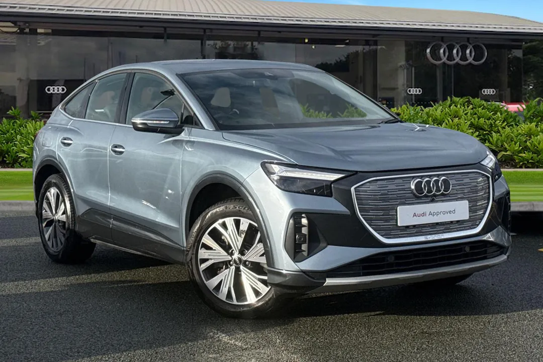 Audi Q4 e-tron video thumbnail