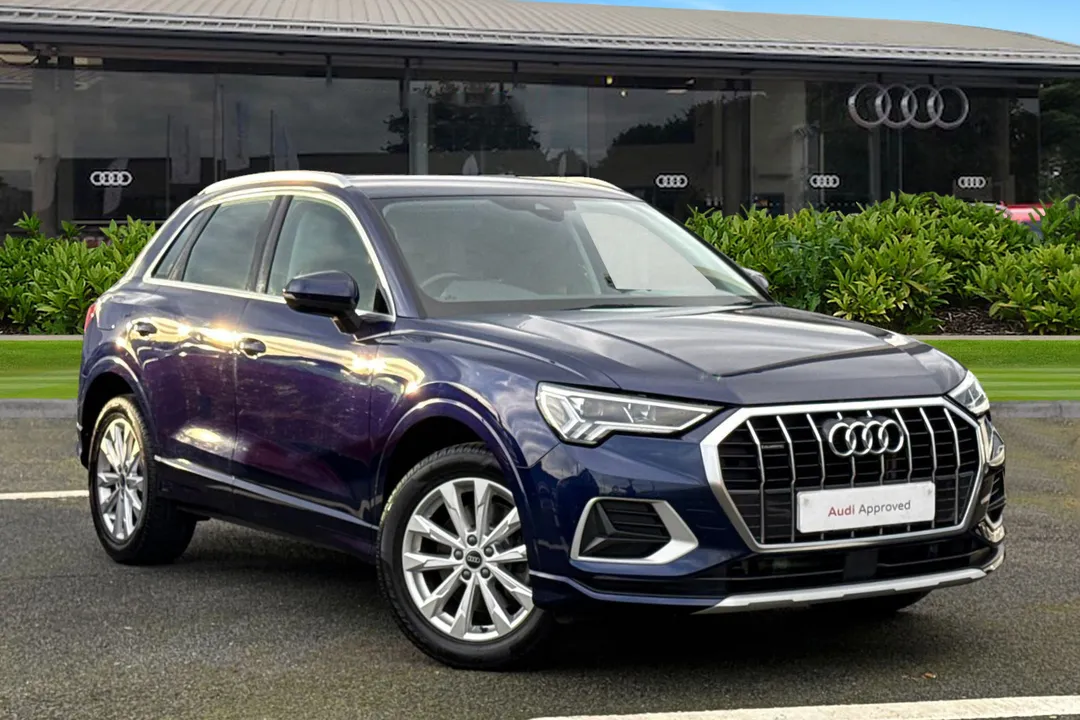 Audi Q3 video thumbnail