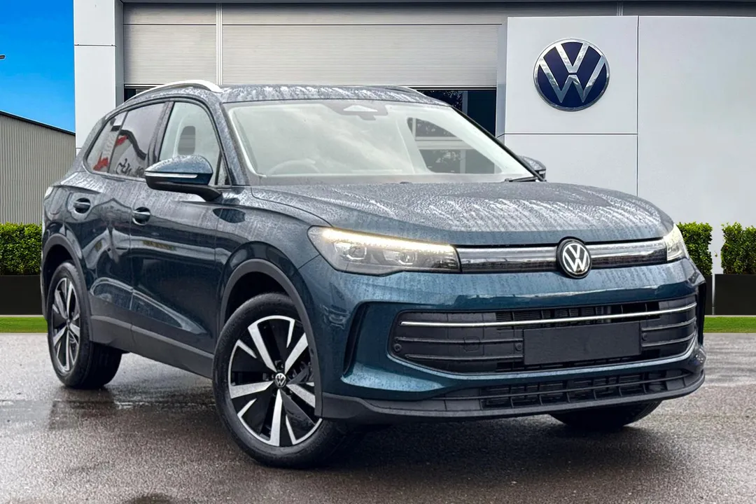 Volkswagen Tiguan video thumbnail
