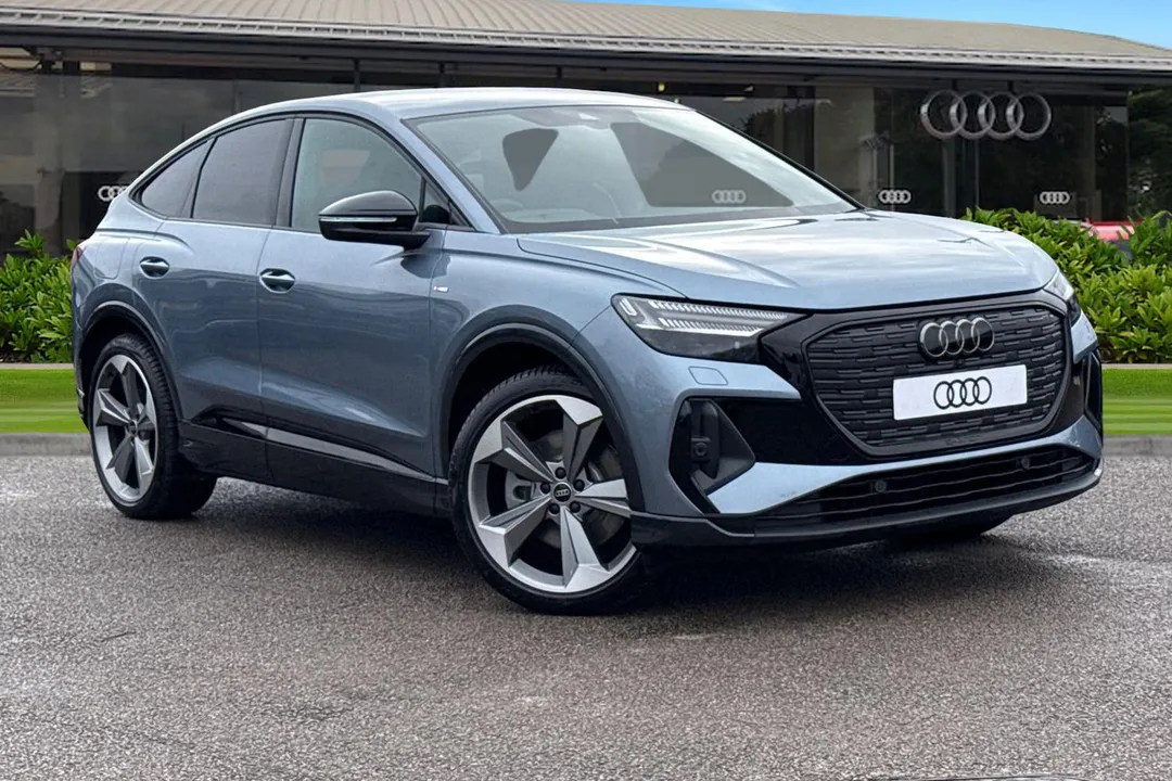 Audi Q4 e-tron video thumbnail