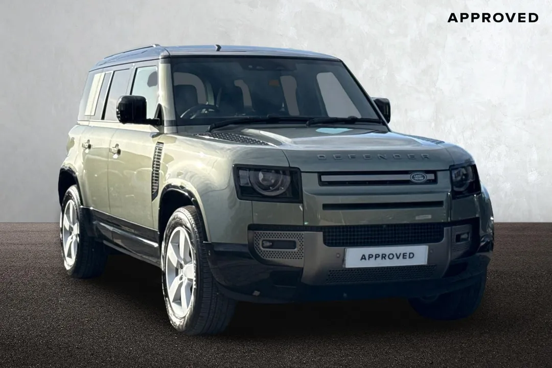 Land Rover Defender 110 video thumbnail