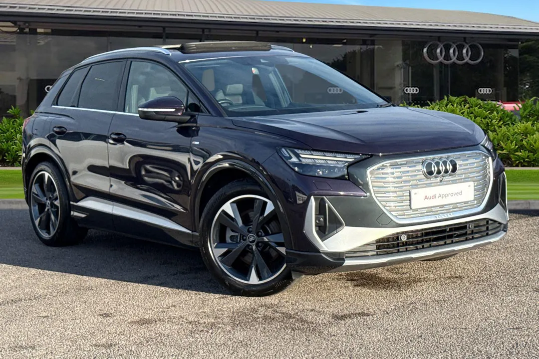 Audi Q4 e-tron video thumbnail