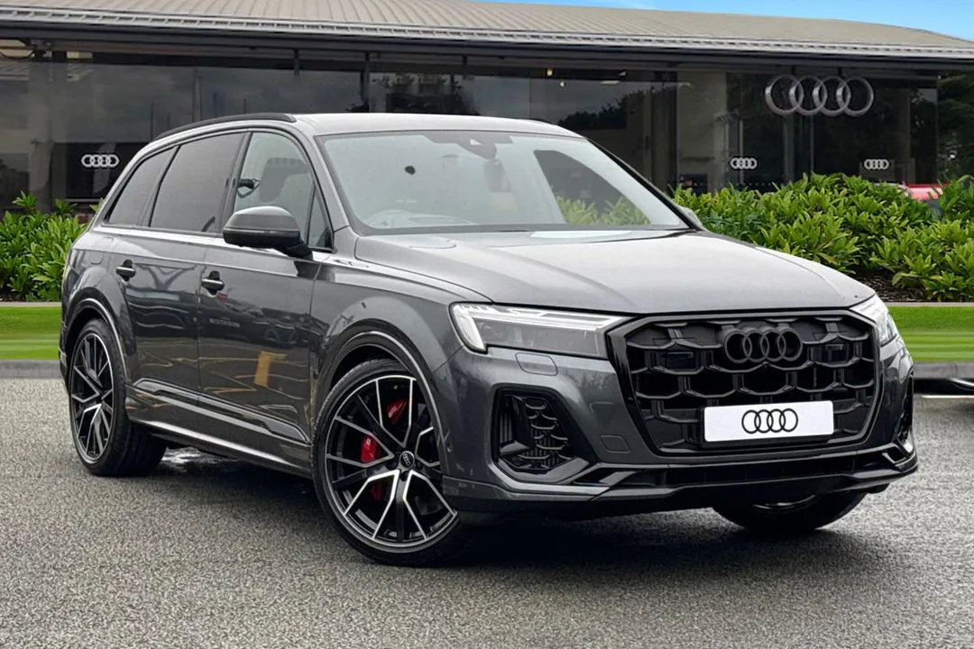 Audi SQ7 video thumbnail