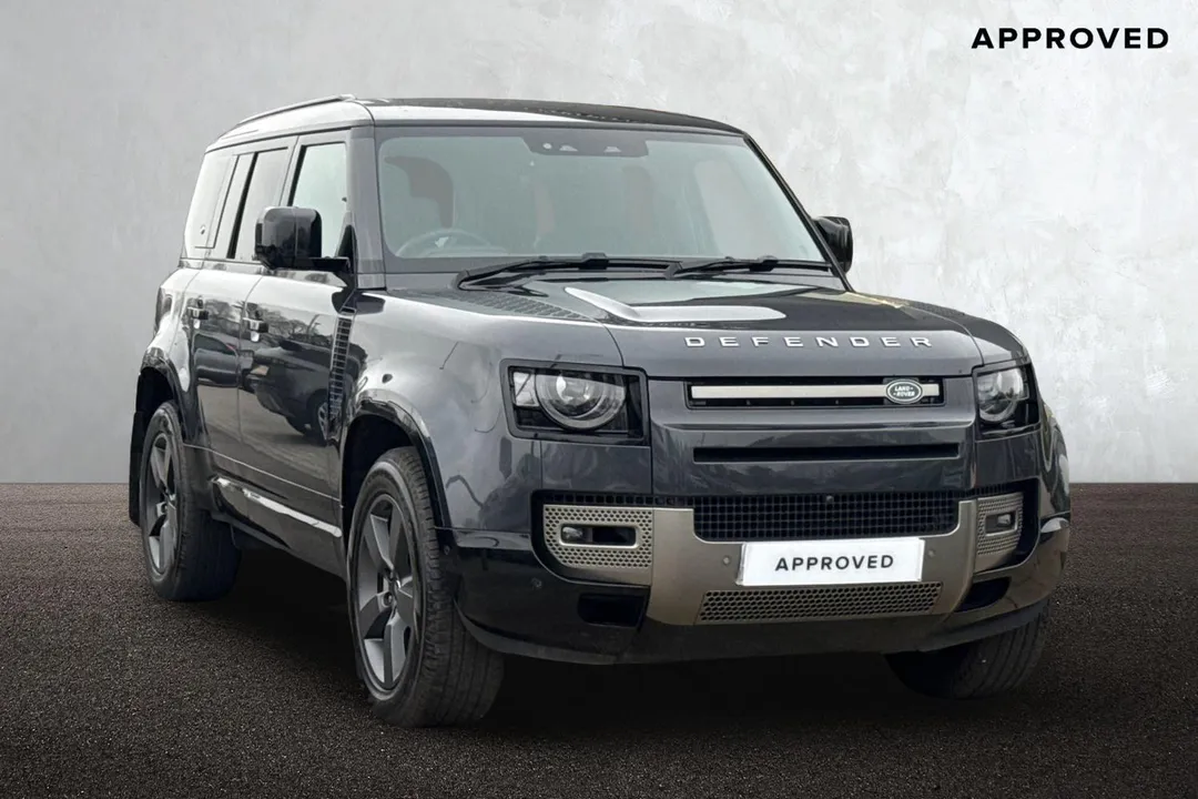 Land Rover Defender 110 video thumbnail