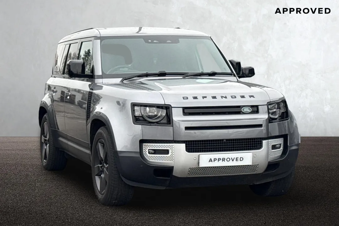 Land Rover Defender 110 video thumbnail