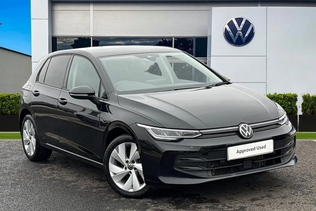 Volkswagen Golf video thumbnail