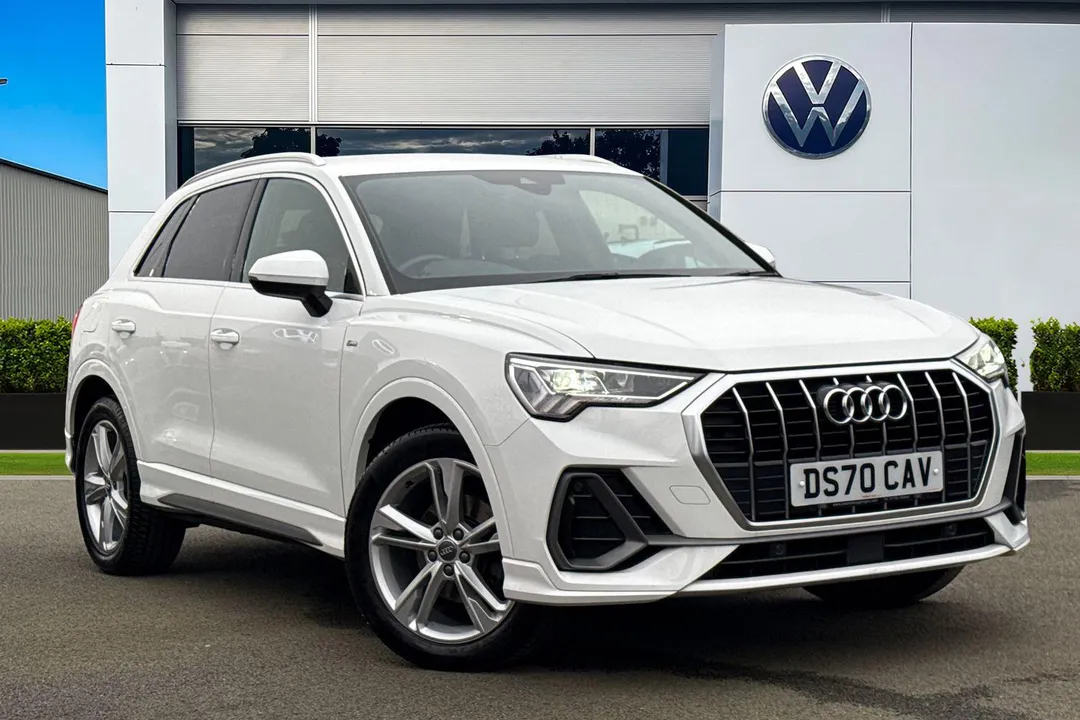 Audi Q3 video thumbnail