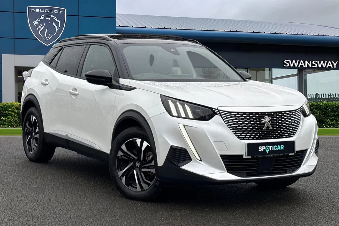 PEUGEOT e-2008 video thumbnail