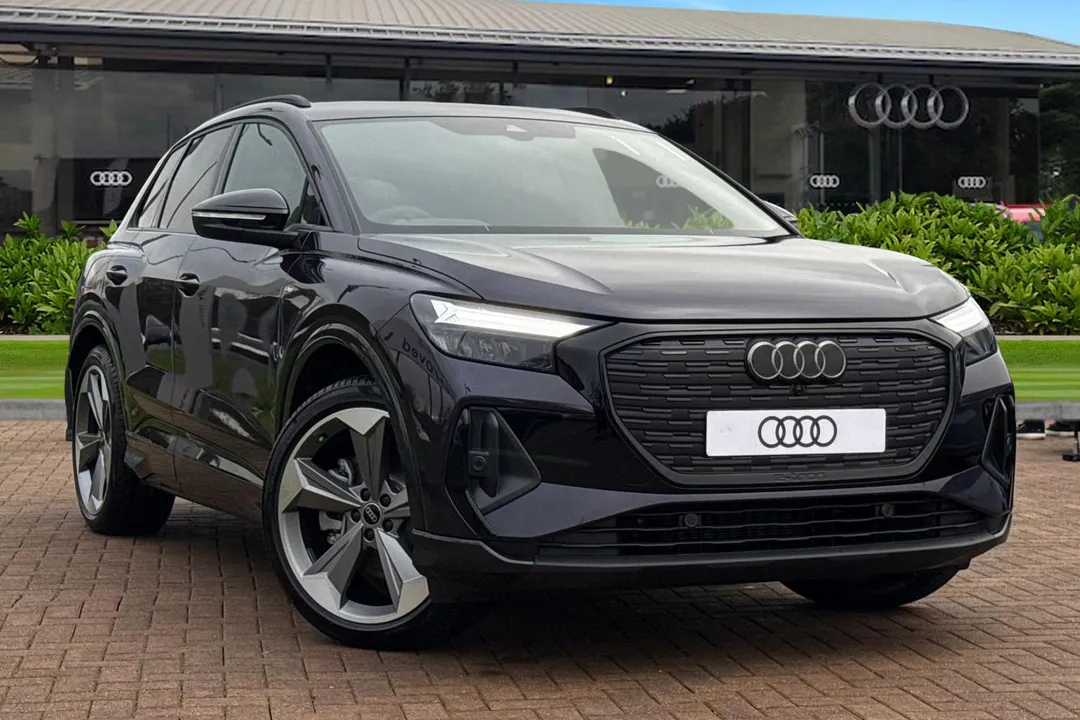 Audi Q4 e-tron video thumbnail