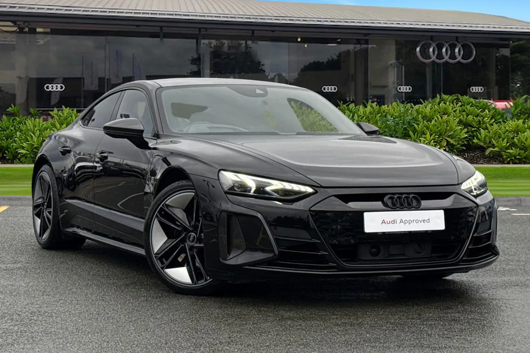 Audi RS e-tron GT video thumbnail