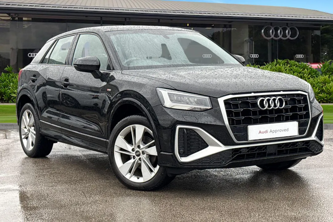 Audi Q2 video thumbnail